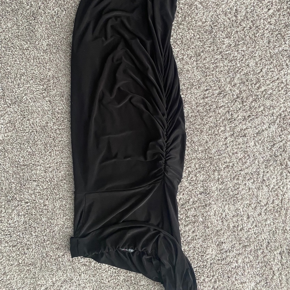 one shoulder black dress with slit